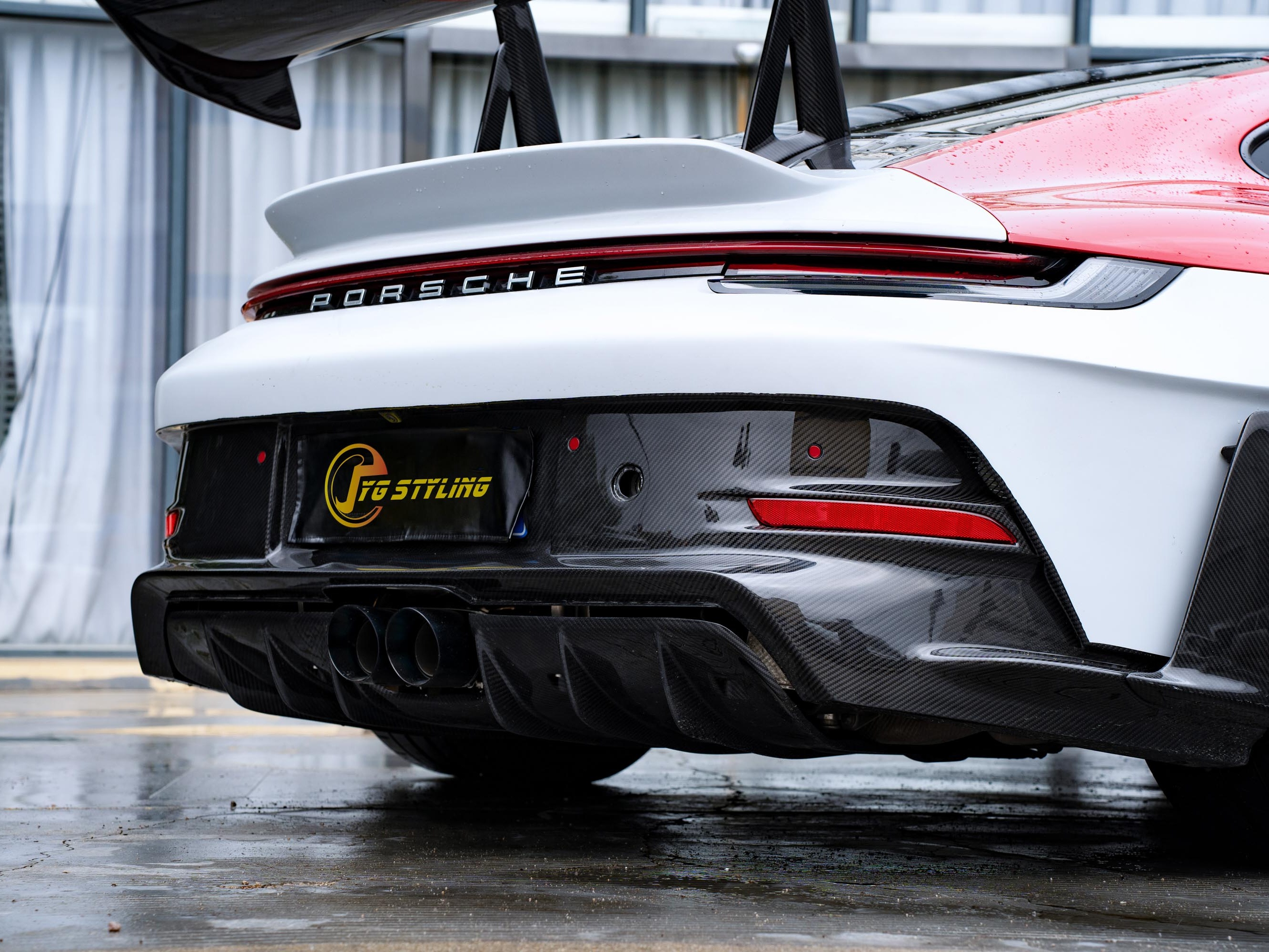 Carbon Fiber Diffusers